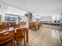 Lujin Hotel (Ancient Kiln Store in Taoyangli Historical and Cultural Tourism Area)