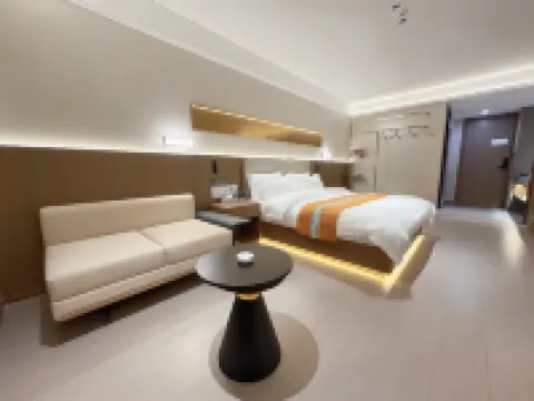 Maqu Qiaomai International Grand Hotel Hotels in Maqu
