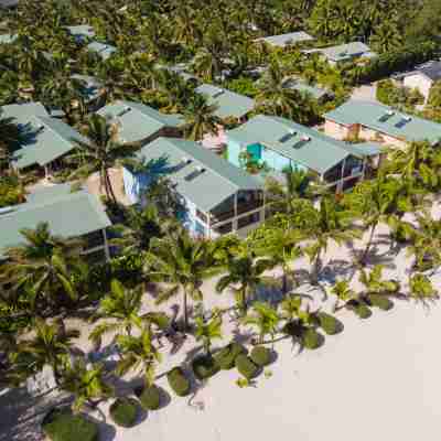 The Edgewater Resort & Spa Hotel Exterior