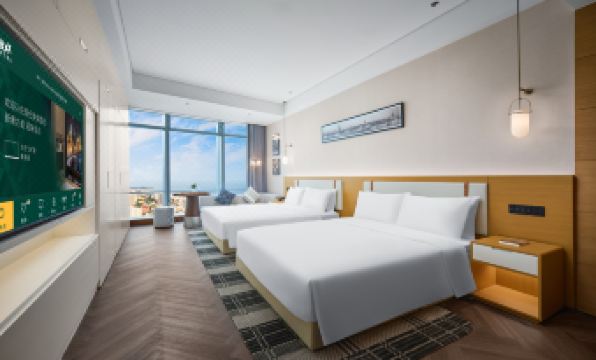 Grand Madison (Qingdao Wusi Square Sea View)