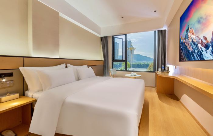 Yanting Jiaji Hotel (Fuhong Shuijing Licheng)