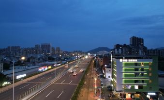 Yiqu Junhao Hotel (Zhongshan Sanxiang Shunchang Square)