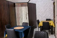 Crestviewers hotel and suite