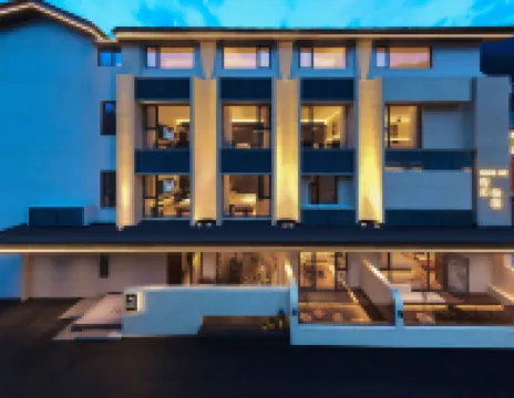 Qinghe Courtyard · Jiuzhaigou | QINGHE Hot Spring - Luxury Private Hot Spring Villa