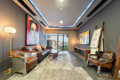 Sailing Tower City Central Apartments Hotel a Nhà Bè