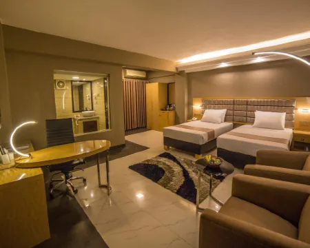 Hotel Castle Salam Hotels in Khulna