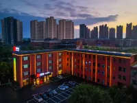 Qianna Hotel (Xuchang)