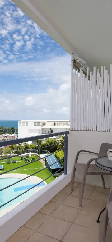 อพาร์ทเมนต์ซูเปอร์ 1 ห้องนอน พร้อมวิวพระอาทิตย์ตก