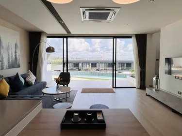 รูปภาพของเทียร่า ยูโทเปีย