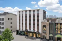 Yunxi Garden Hotel (Chuwangcheng Ruins Park) Hotels near Yunmengdong Railway Station