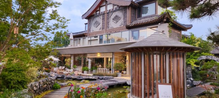 Songjian Wushe Homestay (Kaifeng Qingming Shanghe Garden Wansuishan Martial Arts City Branch) Ξενοδοχεία στην πόλη Κάιφενγκ