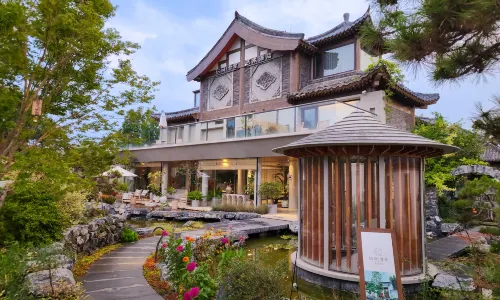 松間吾舍民宿（開封清明上河園萬歲山武俠城店）