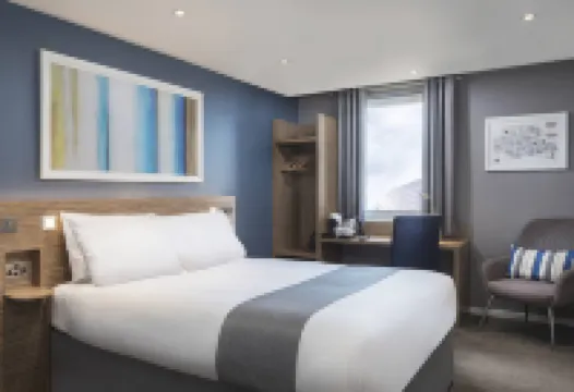 Travelodge London Walthamstow Hotels near St James Park (Walthamstow)