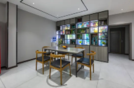 VALATOMS Fanlatu Hotel (Mianyang High-Speed Railway Station Municipal Government)