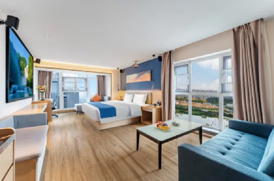 โรงแรมนานาชาติฟูลี่ โรงแรมใน