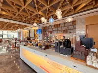 Atour Hotel (Guilin North Railway Station Hengda Plaza) Hotels near Diecai