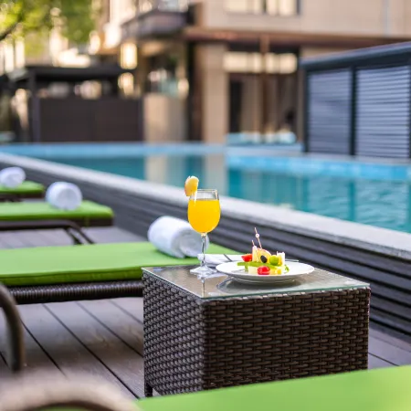 Holiday Inn Shanghai International Resort by IHG