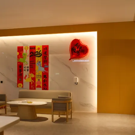 Minle Qiyue Hotel