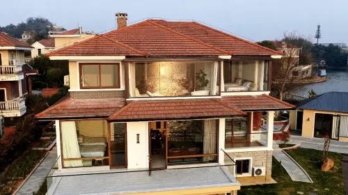 Mulan Lake View Villa: See Mountains & Gaze at Sea