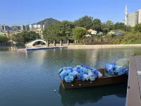 Shenzhen Dameisha Qiluan Mountain and Sea Resort Hotel - غرفة مطلة على الجبل