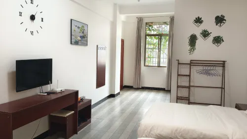 Lianping Night Rose Homestay