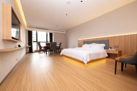 Luzhou Fengting Hotel (Yunlong Airport Branch)