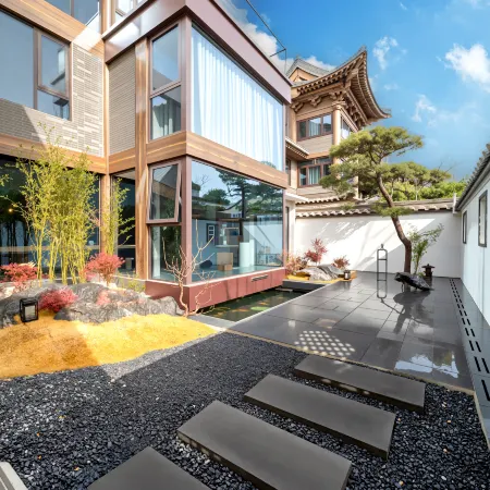 The Zhao Hua Tai Inn