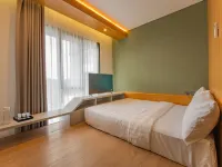 JW Home Boutique Hotel Cirebon, Azana Hotels Collection Hotels in Kejaksan