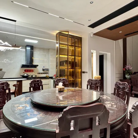 Longyun Yashu Homestay (Yingxi Corridor of Mountain Peaks)