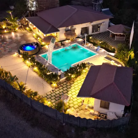 LaFiesta Resort By Greenleaf Aqua