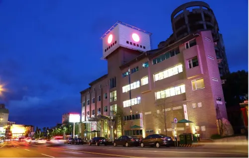 Youai Jiaoxi Hot Spring Hotel - พร้อมอาหารเช้า