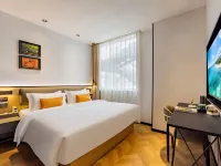 Ningbo · Guanhe Hotel (Beilun Intime City · Zhonghe Road Metro Station) Hotels in Ningbo