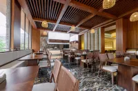 Yinmo Resort Hotel (Changzhi Huguan Baquanxia Branch)