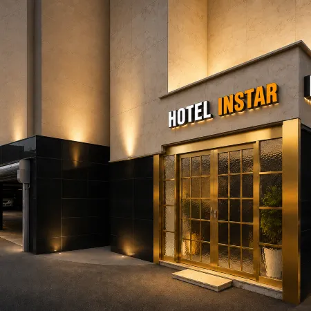 Instar Hotel