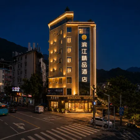 Tiane Riverside Boutique Hotel