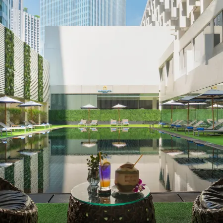 Mandarin Hotel Managed by Centre Point
