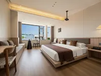 Lena Lingyue Scenic Hotel (Xiamen Siming District Zengcuo'an) Hotels near Zengcuoan