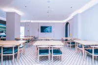 Tenggeli Yun Hotel (Gucheng) - พร้อมอาหารเช้า