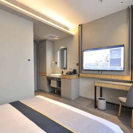 Homeinn Selected Hotel (Hohhot Xincheng District Xinhua Square Subway Station)
