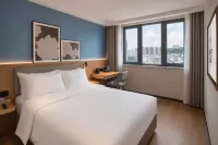 Country Inn & Suites by Radisson Hotel (Guiyang Penshuichi Subway Minsheng Road Food Street Station)