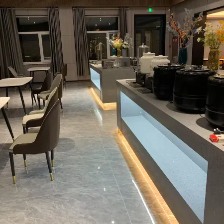 Mofang Shikong E-Sports Hotel (Feiyue Times Square)