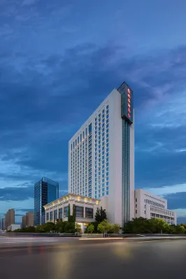 Petroleum Hotel - Pysäköinti