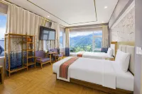 Terravia Hotel Sapa Mountain View - parking