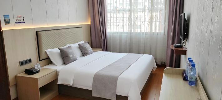 Fuyang Longhui Huatai Hotel Ξενοδοχεία στην πόλη Λονγκούι