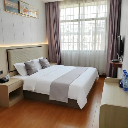 Fuyang Longhui Huatai Hotel