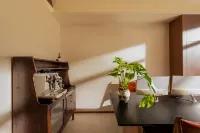 Shanli Homestay (Tangshan Hetou Old Street Rongchang Road) - 2-Star