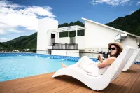 Banman · Luxury Wilderness Villa (Moon Bay Scenic Area, Southern Anhui Sichuan-xizang Line) - สระว่ายน้ำบนดาดฟ้า