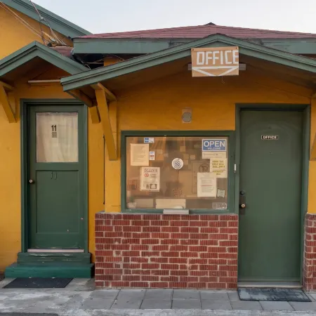 Oak Motel Modesto CA
