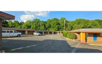 Lion Inn Albemarle by Hotel O Near US 52 - Wifi