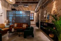 Black Swan Hostel Granada - 2-Star